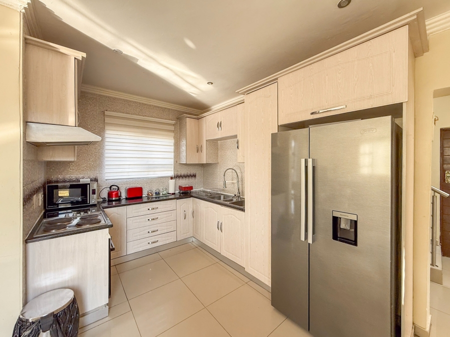 3 Bedroom Property for Sale in Leloko Lifestyle Estate North West